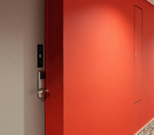 Wand Orange gestrichen